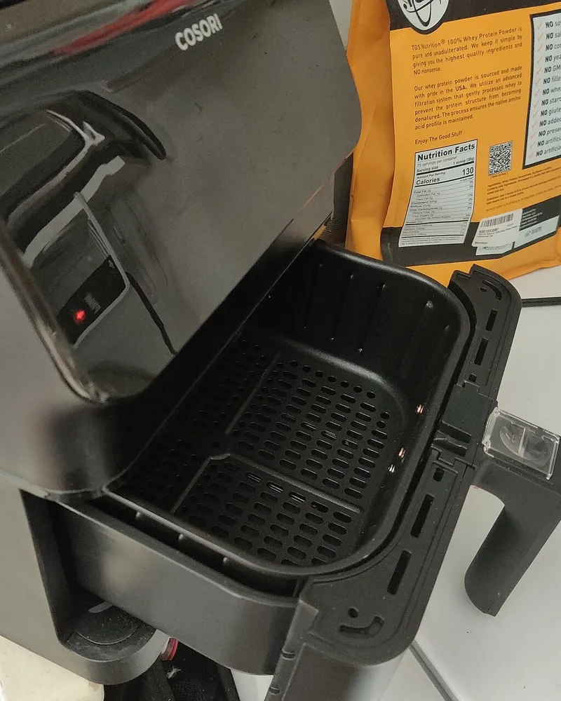 Illustrative photo of air fryer, not the exact Chefman TurboFry 3.5-Quart