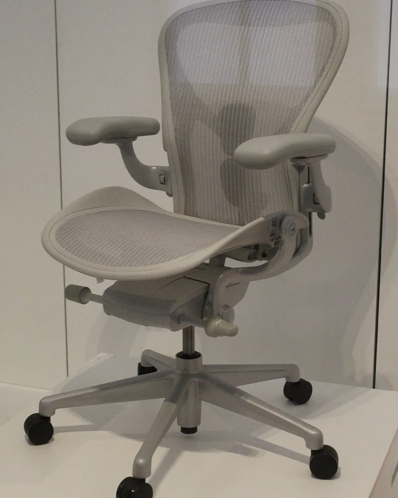 Illustrative photo of office chair, not the exact Hbada Office Task Chair