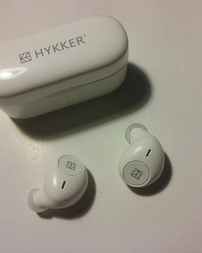 Illustrative photo of earbuds, not the exact Skullcandy Method 360 ANC