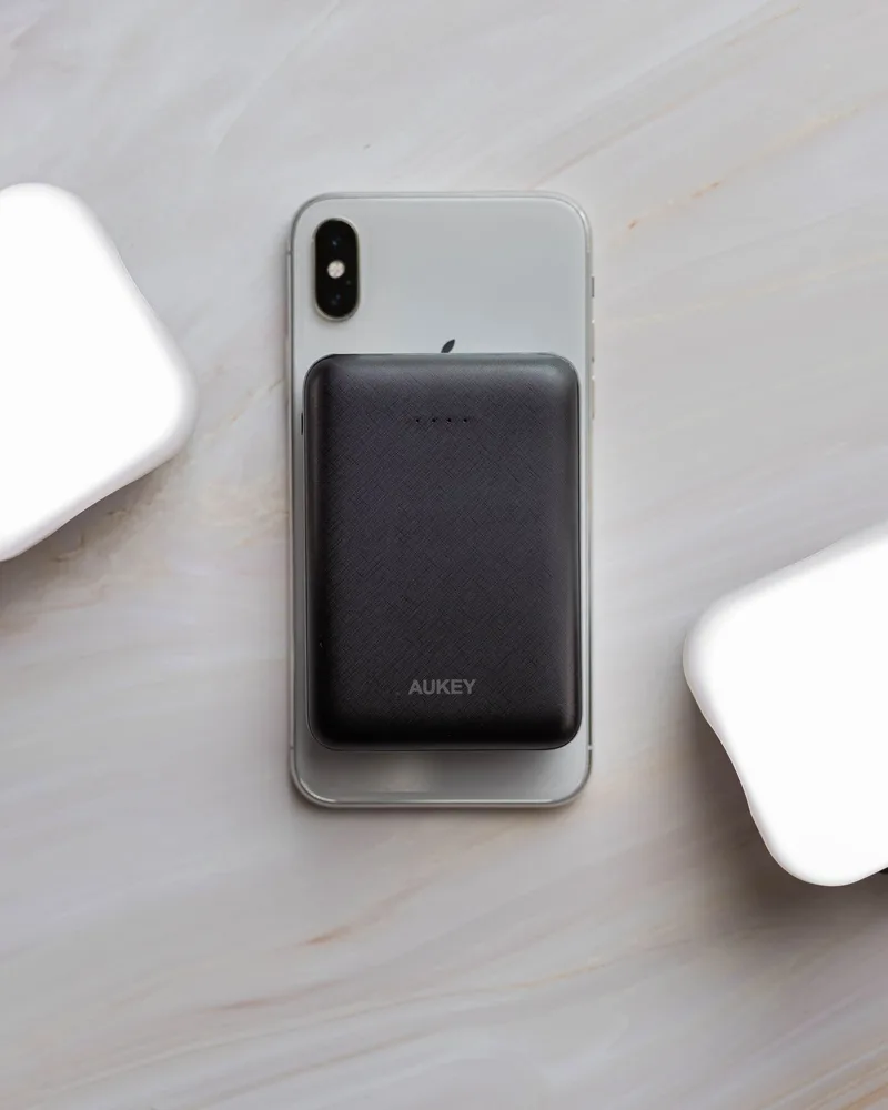Illustrative photo of power bank, not the exact UGREEN Nexode 10,000mAh 30W