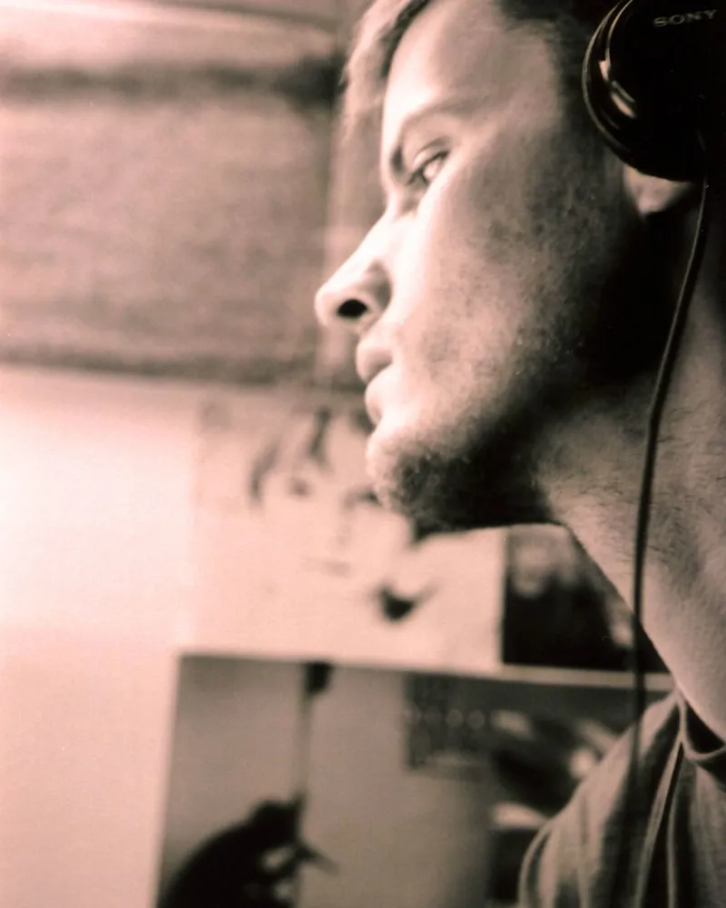 Illustrative photo of a headset, not the exact Microsoft Xbox Wireless Headset