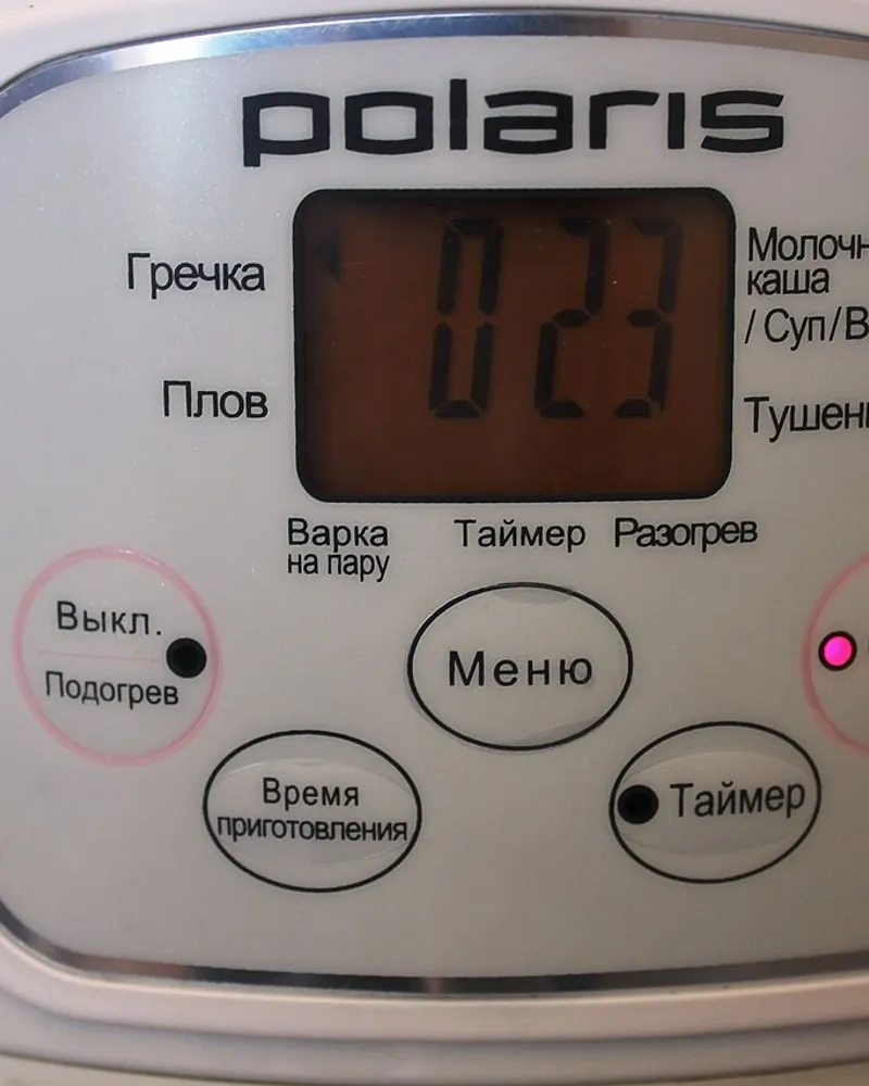 Illustrative photo of a electric pressure cooker, not the exact Instant Pot Duo Crisp Ultimate Lid 6.5-Quart